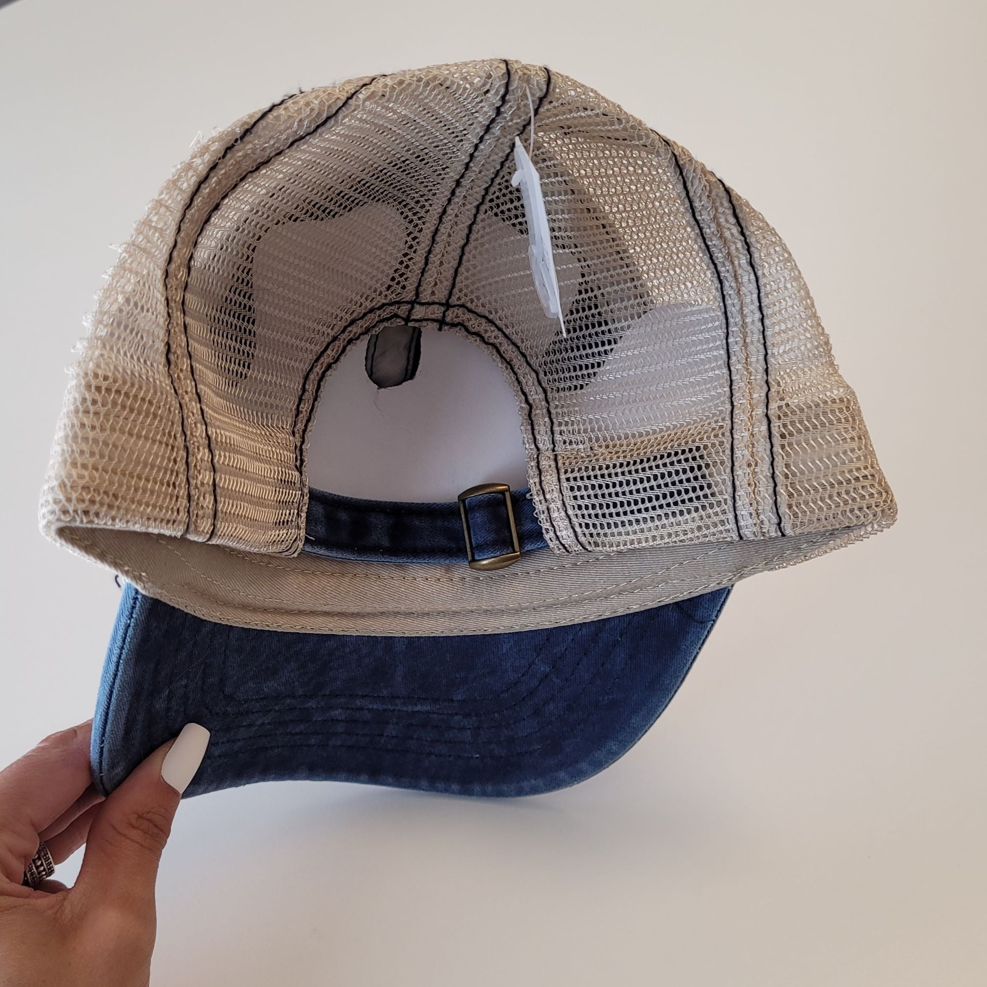 Time and Tru Blue Cove Mesh Twill Cap One Size, New with Tags
