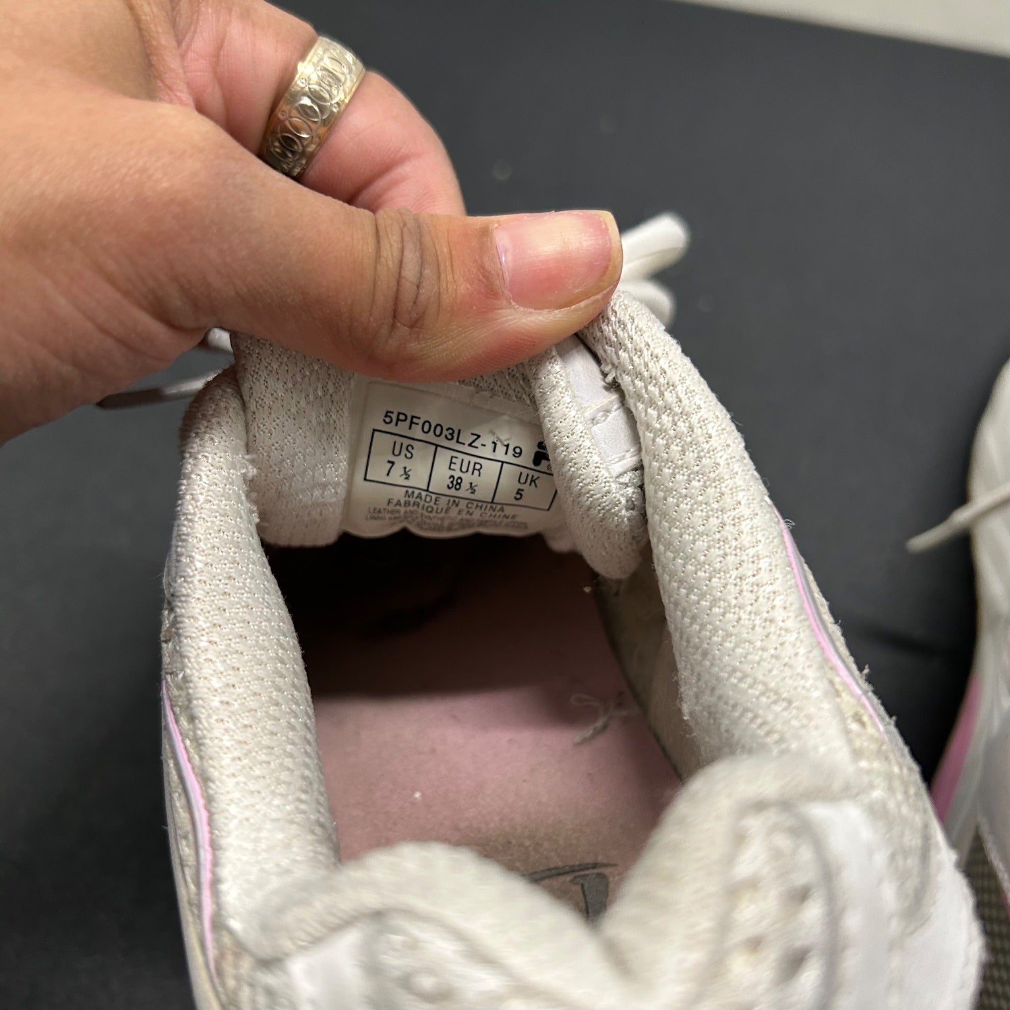 Fila Women's Athletic Running Shoes Pink & White Mesh & Leather Size 7.5