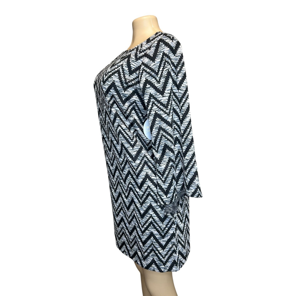 K-134 Emma & Michele Women's Size Medium Black Chevron Long Sleeve Dress