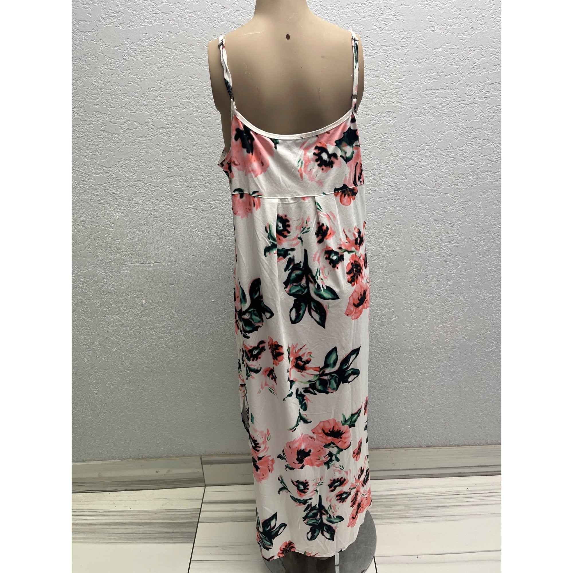 #1085 Husk Ary Size L Floral Maxi Dress with Spaghetti Straps Flowy Design