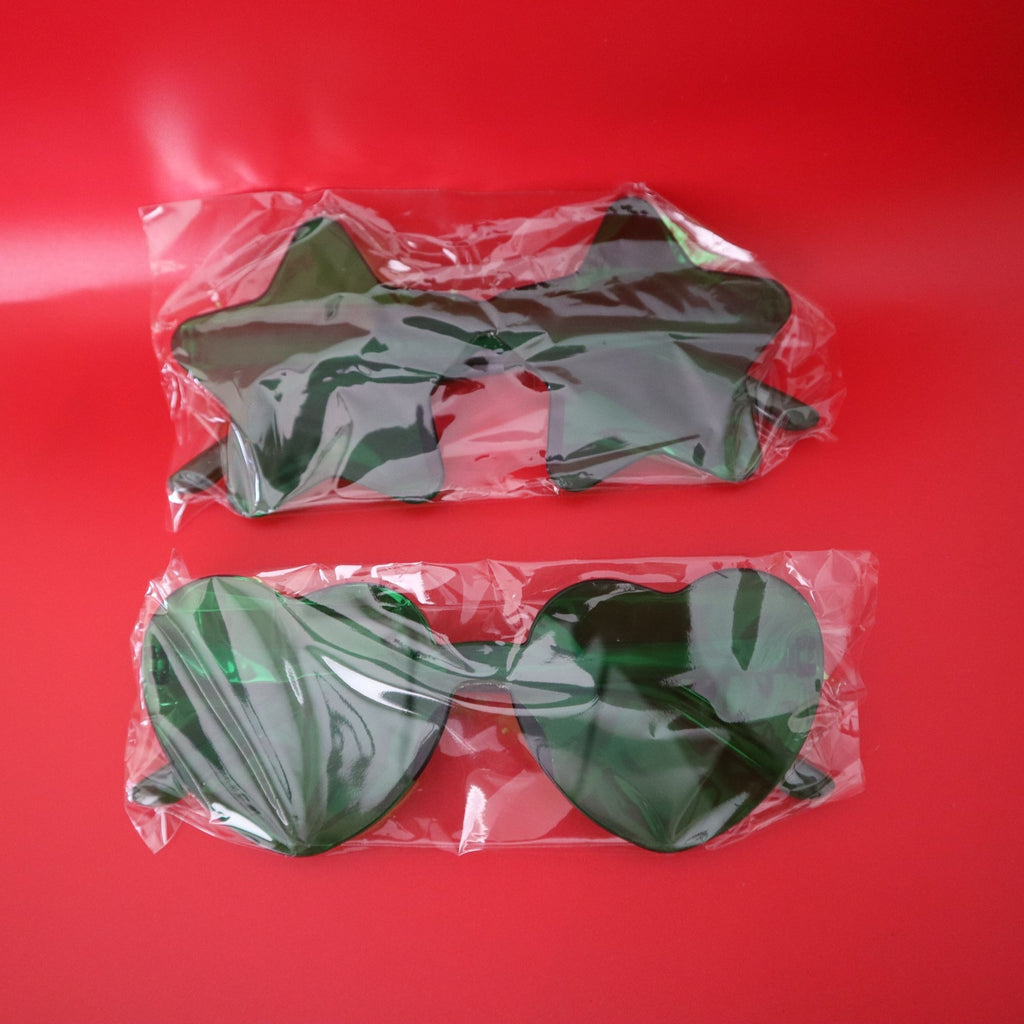 Set of 8 St. Patrick's Day Plastic Sunglasses, Green