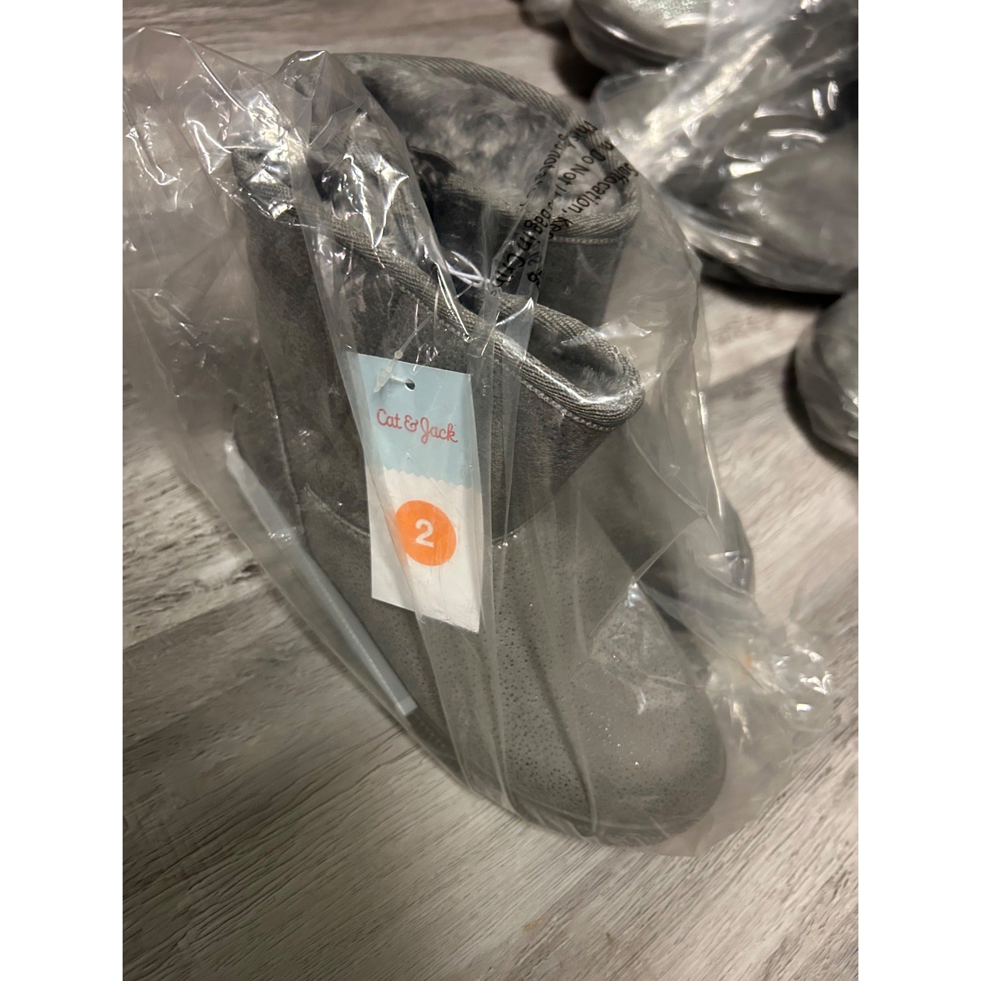 Cat & Jack Girls Gray Sparkle Winter Boots Size 2 Faux Fur Lining