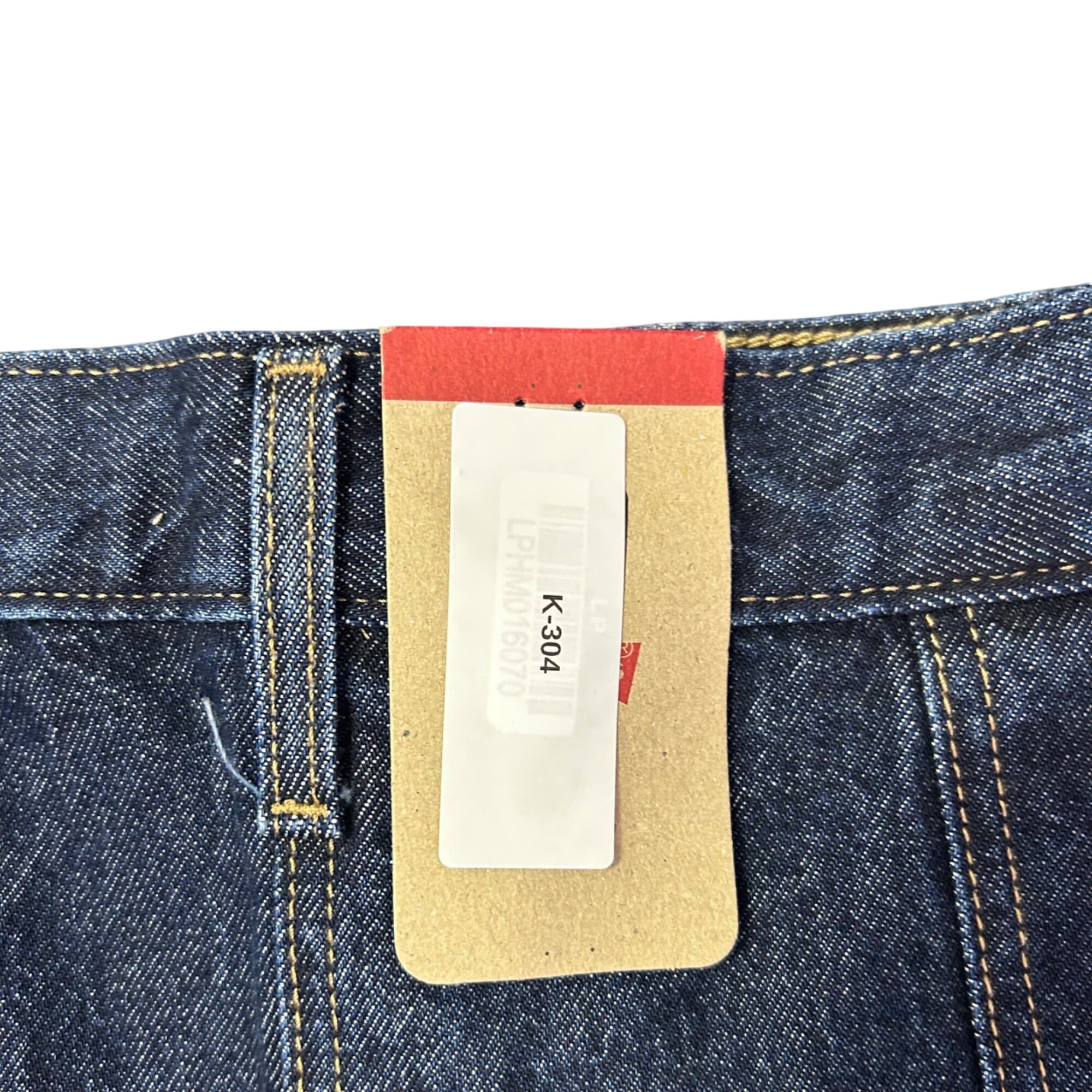 K-304 Levis Women's Dark Wash Denim Mini Skirt Classic 5-Pocket Design Size 34