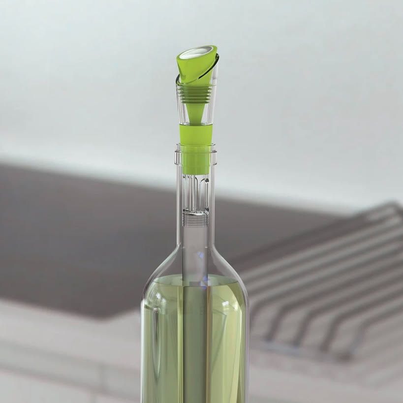Host CHILL Cooling Pour Spout in GREEN. Cool, Pour & Preserve