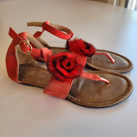 Forever Orange Faux Suede Pom Pom Rose T Bar Flat Sandals Women's Size 6