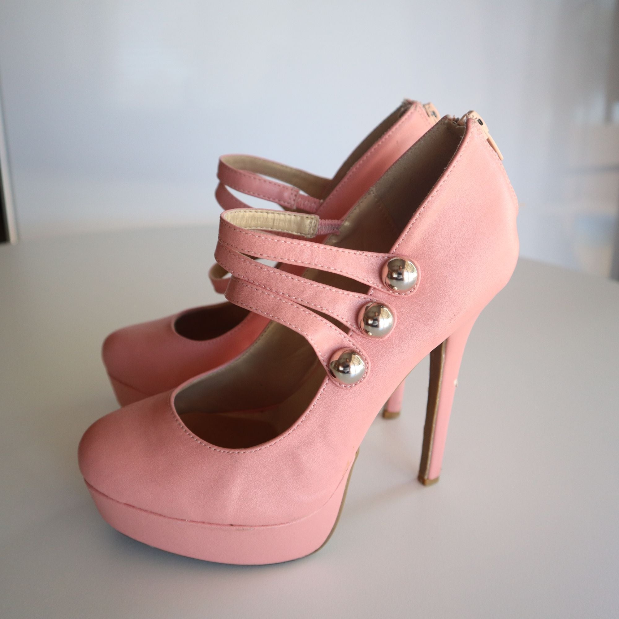Pink High Heel Platform Pumps With Straps & Silver Button Detailing Size 7