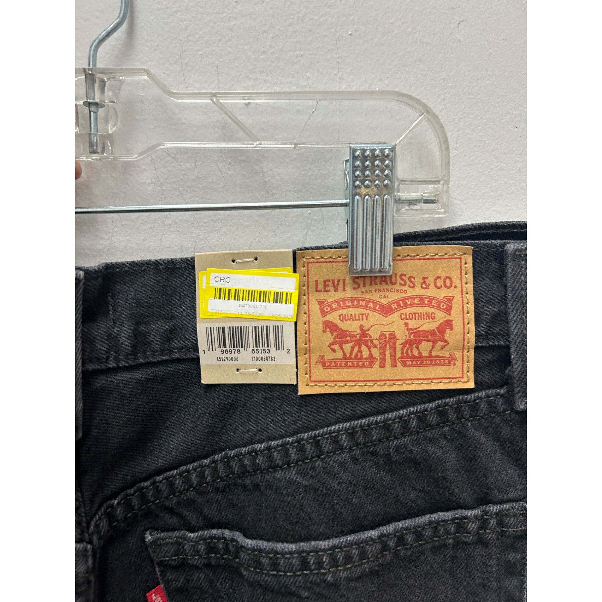 K-149 Women's Levi's Size: 30 X 31 '94 Baggy Wide-Leg Jeans, Medium, Black