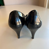 Dressbarn Womens Black Patent Leather Peep Toe Heels With Bow Detail Size 7M