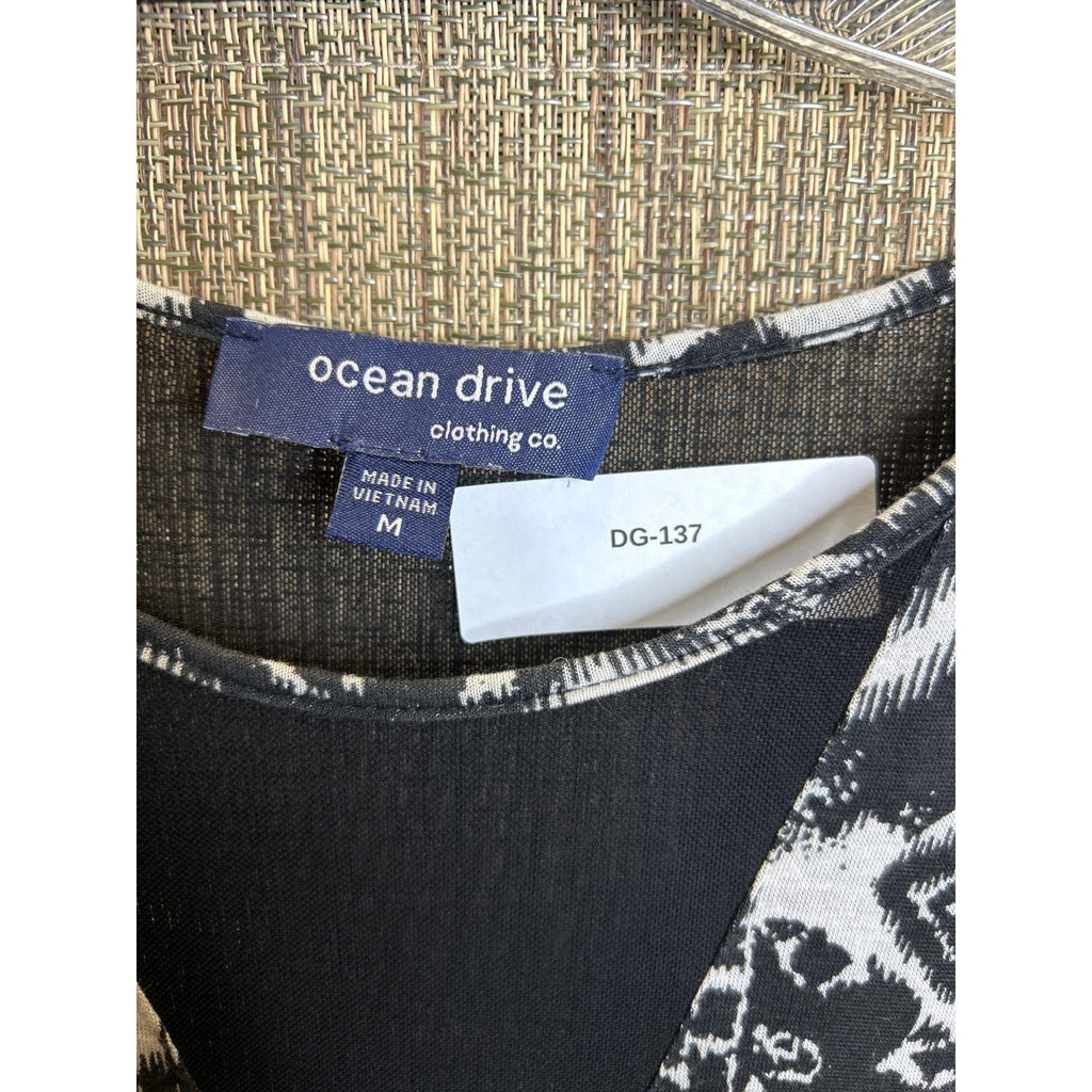 DG-137 Ocean Drive Size Medium Black & White Print Dress With Sheer Back Panel