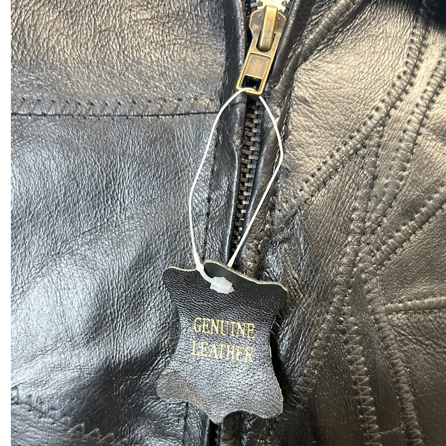 TG-16 Vintage LeWorld Black Genuine Leather Bomber Jacket Zip Up Coat Size Large