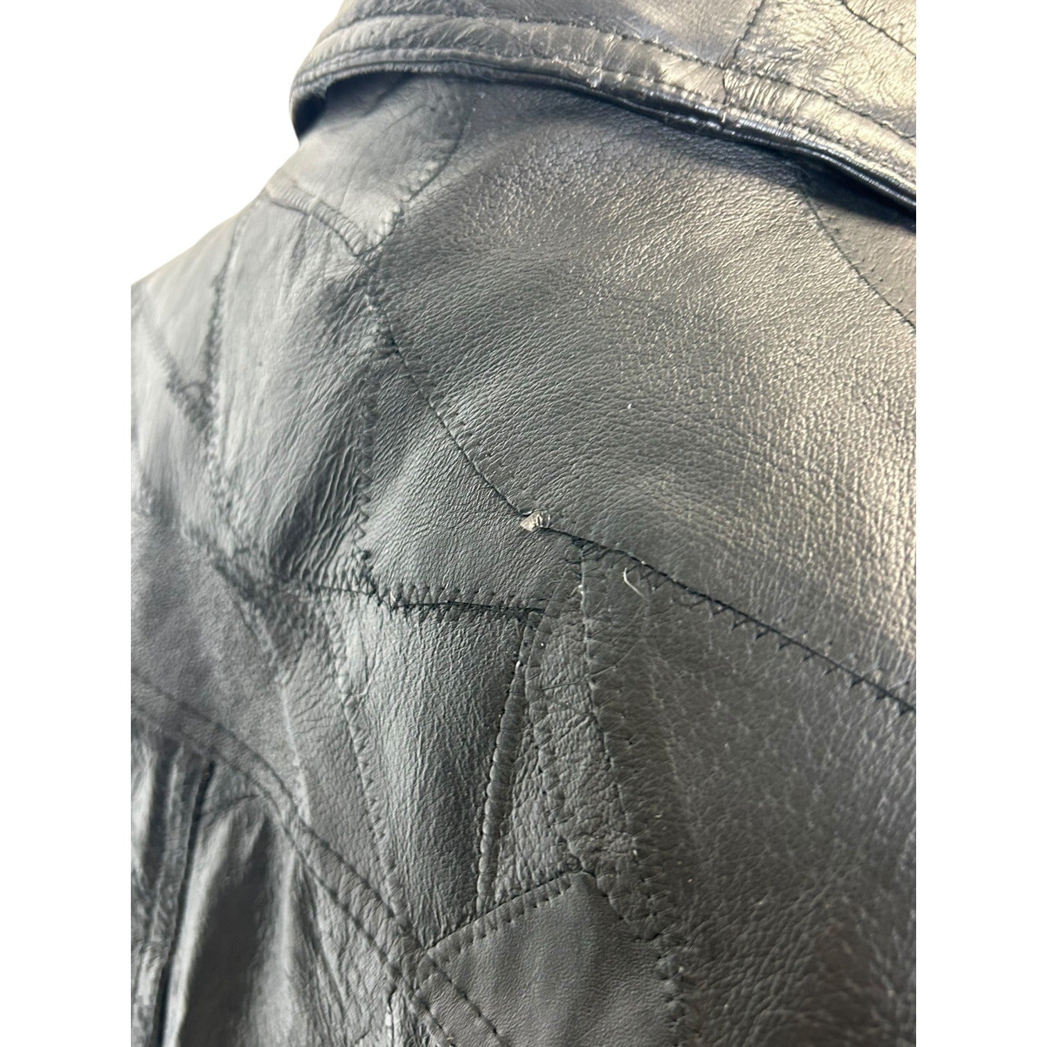 TG-16 Vintage LeWorld Black Genuine Leather Bomber Jacket Zip Up Coat Size Large