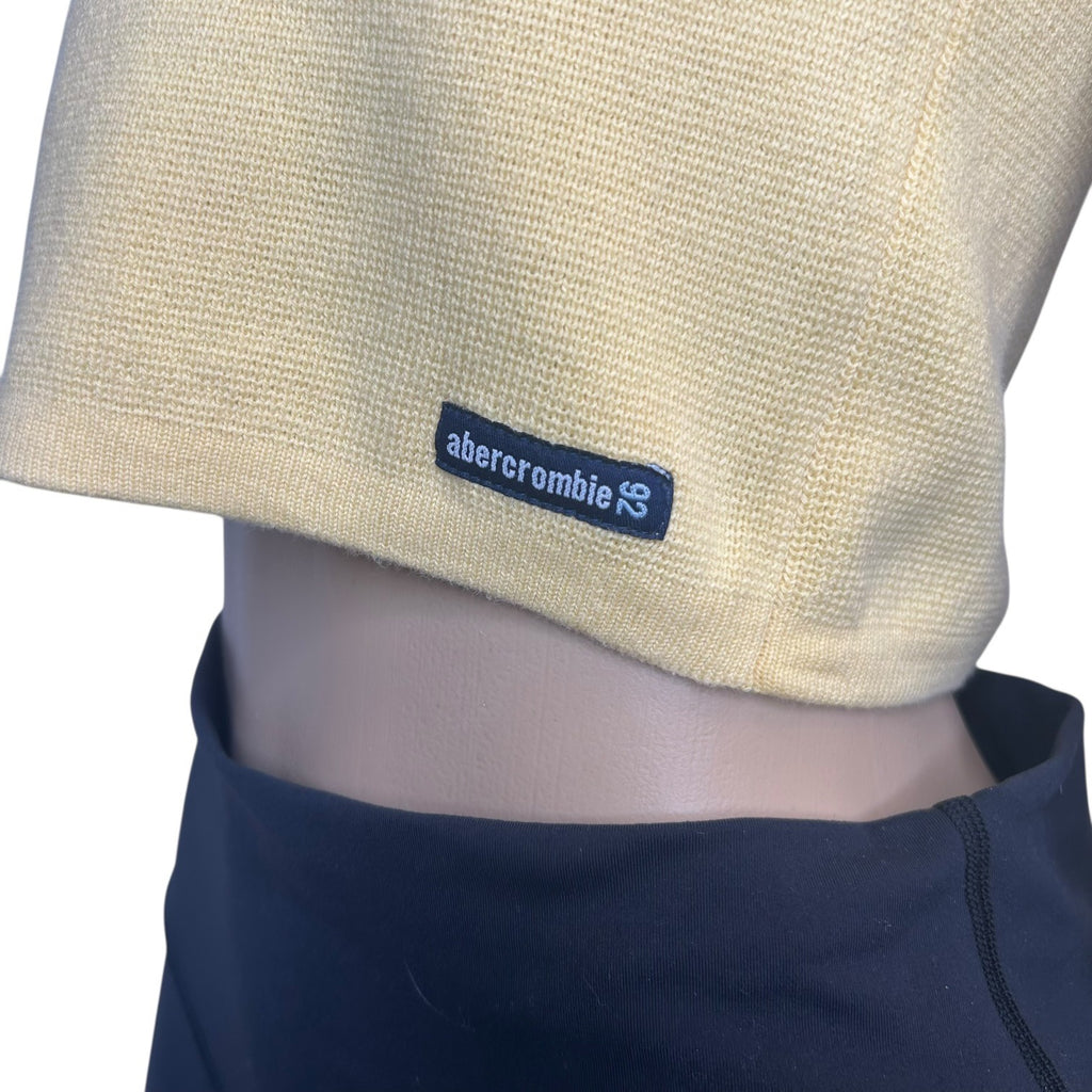 TG-38 Abercrombie & Fitch Kids Size M Yellow Knit V-neck Sweater, NWT