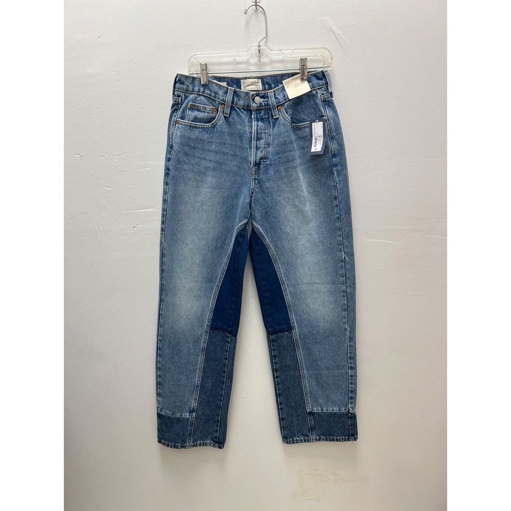 K-200 Universal Thread Women's 4 Short Mid-Rise 90's Baggy Patchwork Jeans Medium Wash