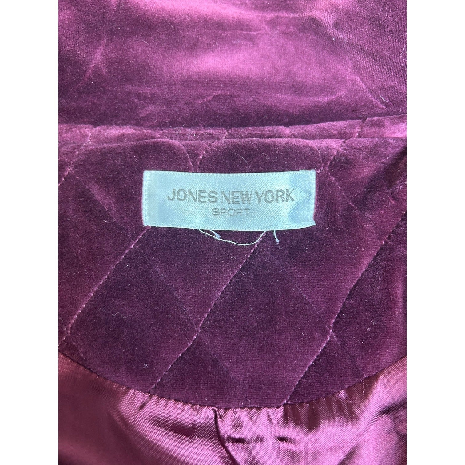 Jones New York Women's Large Quilted Velvet Burgundy Coat With Gold Buttons