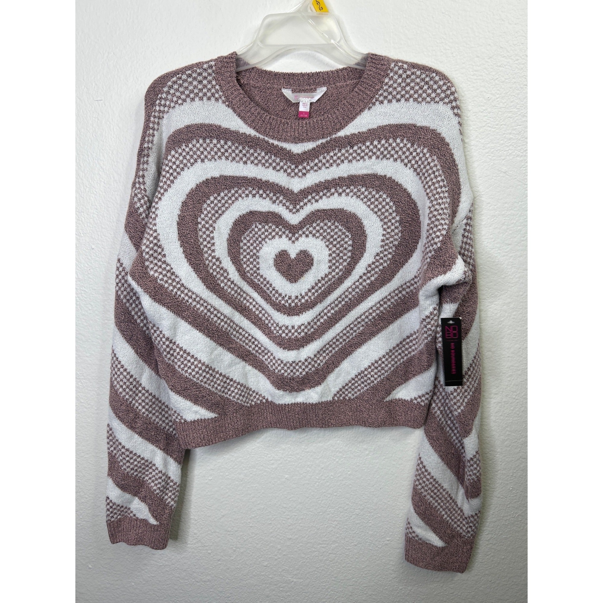 #1081 No Boundaries Pin White Heart Pattern Sweater Size L Long Sleeve Crewneck