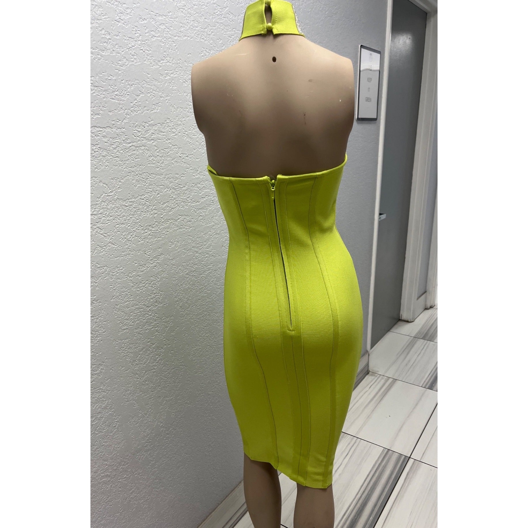 #1093 Fashion Nova XS Got Him Choked Up Lime Bandage Dress w/ Rhinestone Choker