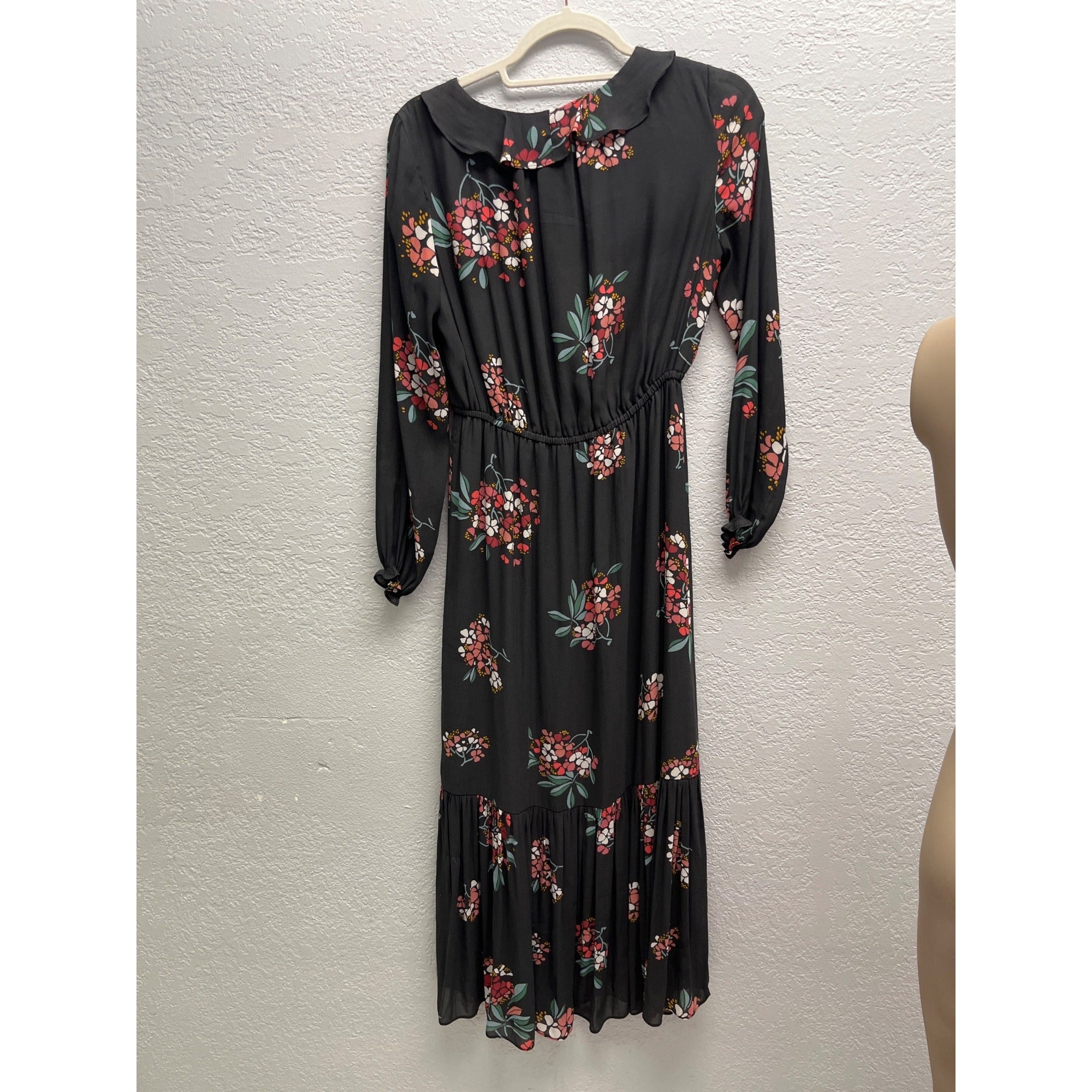#1047 Floral Black Midi Dress With Ruffle Neckline & Long Sleeves By Loft Size SP