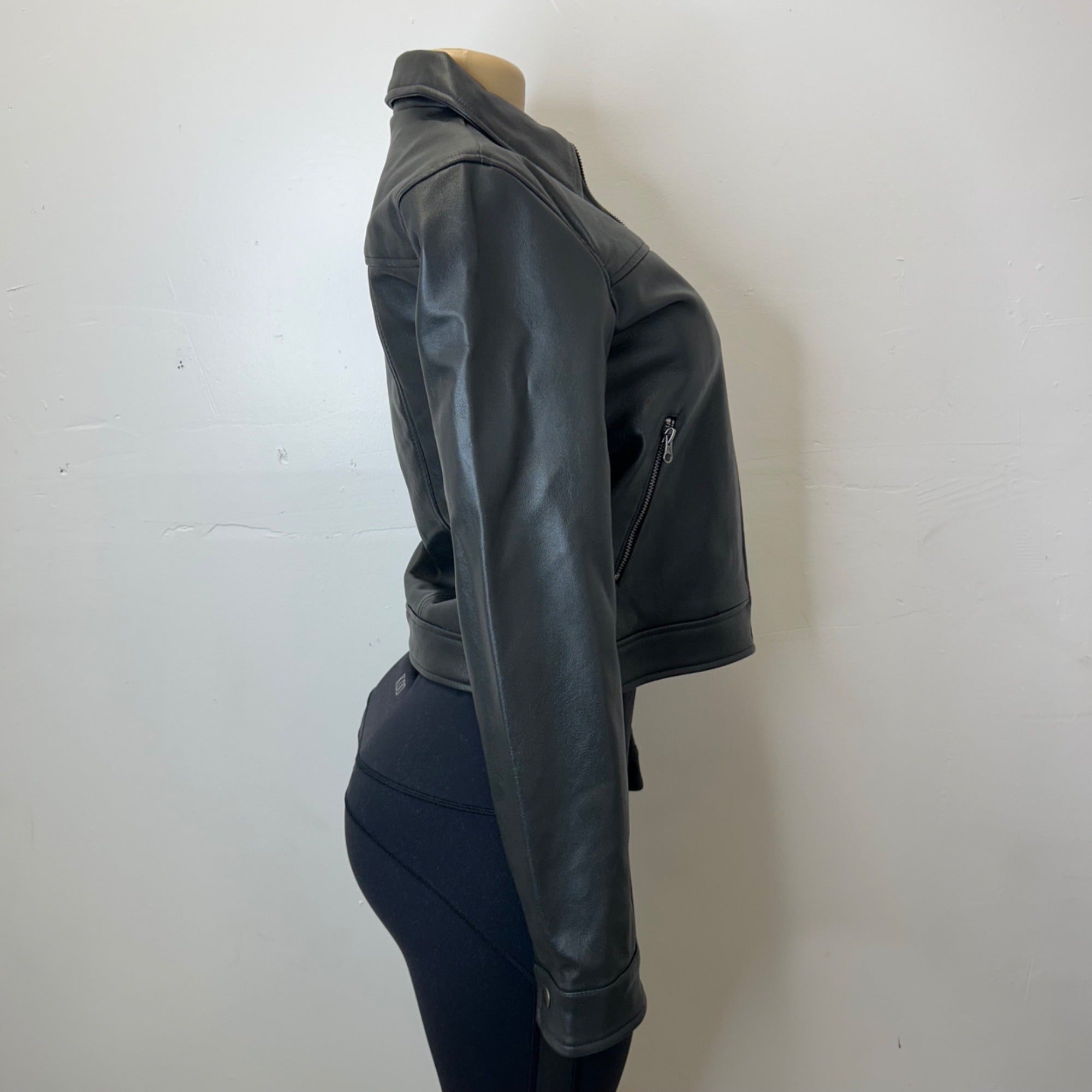 K-76 Wild Fable Women's Boxy Faux Leather Jacket Black Size XXS