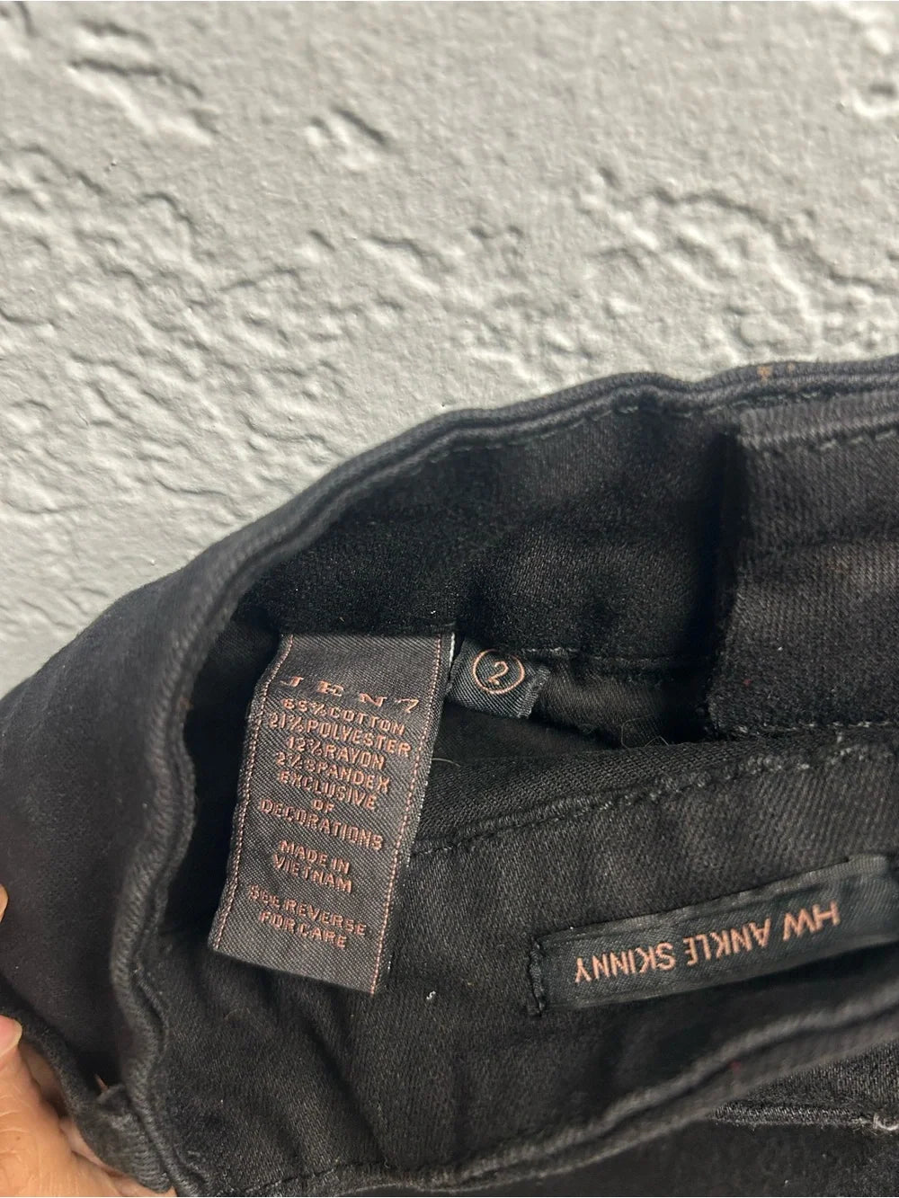 Jen 7 by 7 For All Mankind Black High-Rise Skinny Jeans