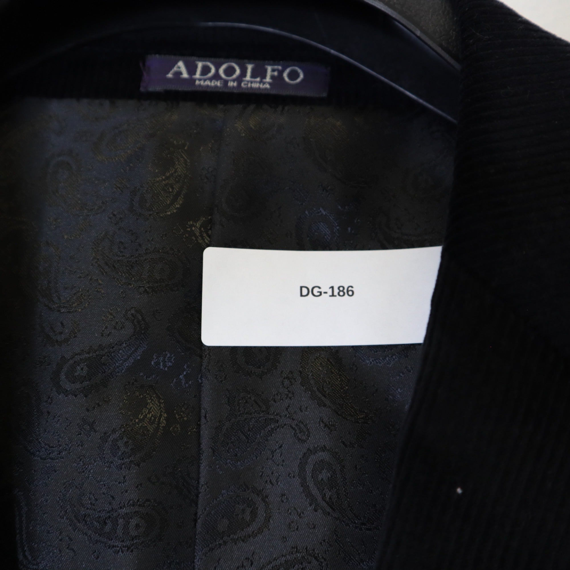 DG-186 Adolfo Mens Size 42S Black Corduroy Blazer With Paisley Lining