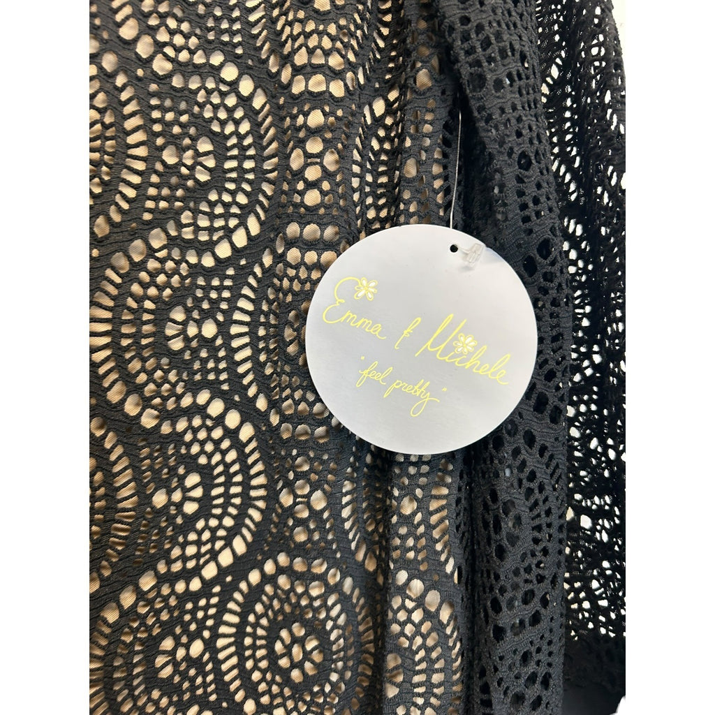 K-136 Emma & Michele Size Small Black Lace Overlay Shift Dress Long Sleeves
