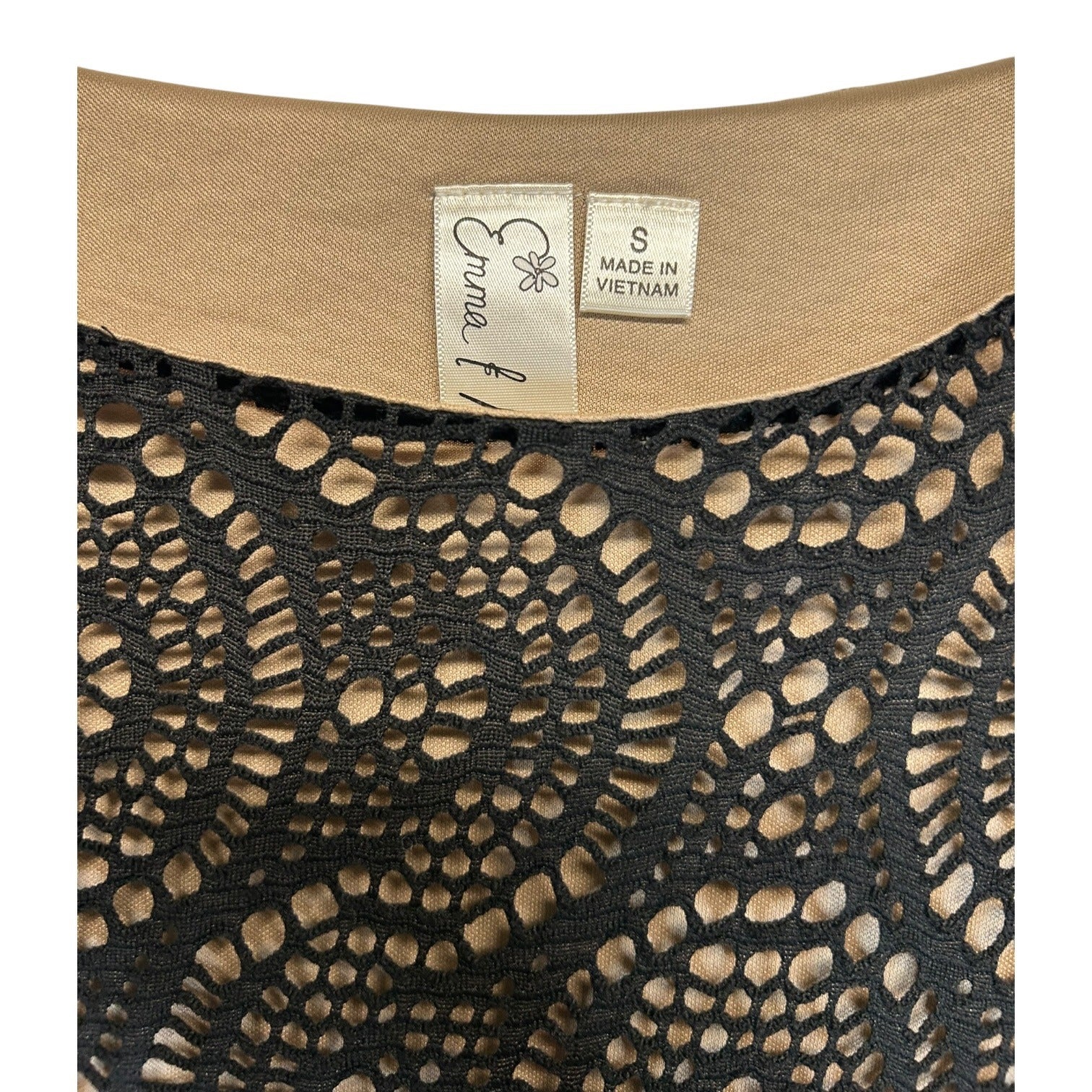 K-136 Emma & Michele Size Small Black Lace Overlay Shift Dress Long Sleeves