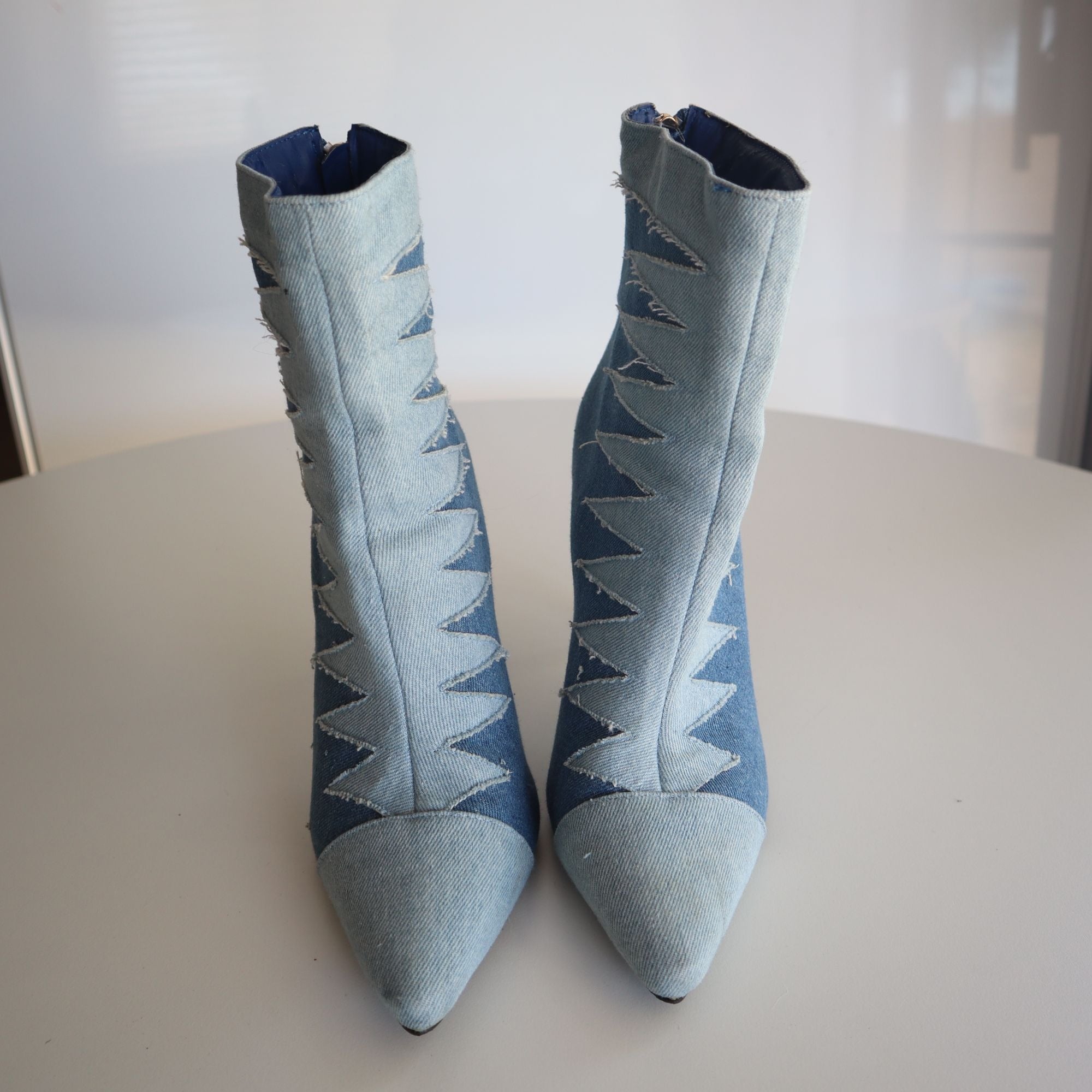 Cape Robbin Denim Stiletto High Heel Ankle Boots W/ Zigzag Design Women's Size 7