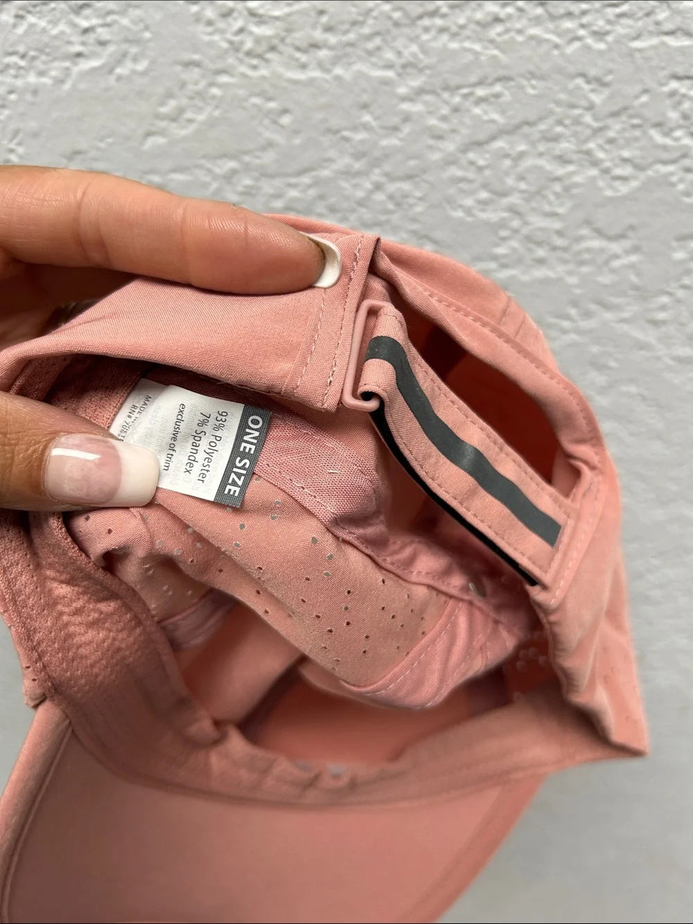 Layer 8 Women’s Running Cap - Blush Pink