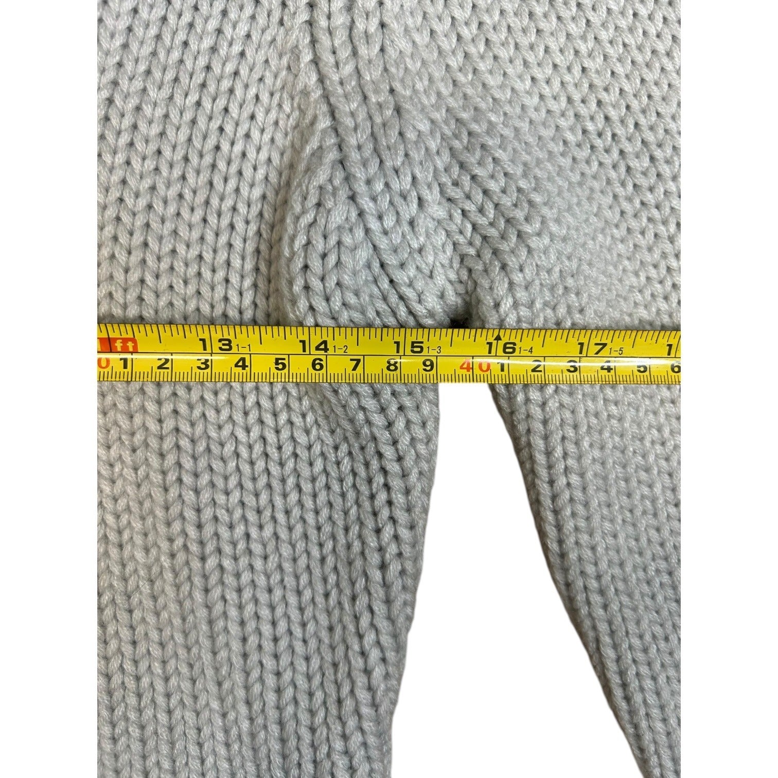 TG-2 Marc Jacobs Women's Size 6 Faux Fur Trim Cardigan in Smoke Gray