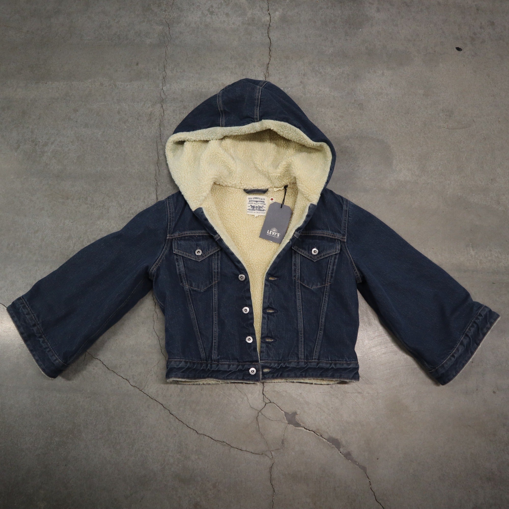 Levi's Women's Sherpa Lined Denim Jacket With Hoodie Blue Large, NWT