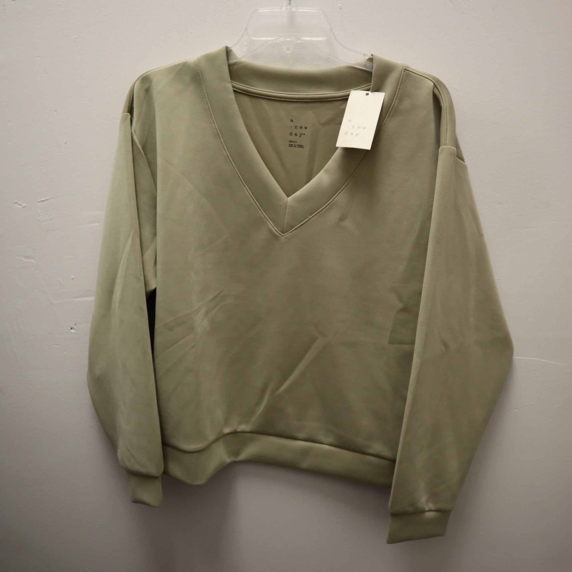 K-257 A New Day Women's Small Sandwash Sweatshirt - Light Green