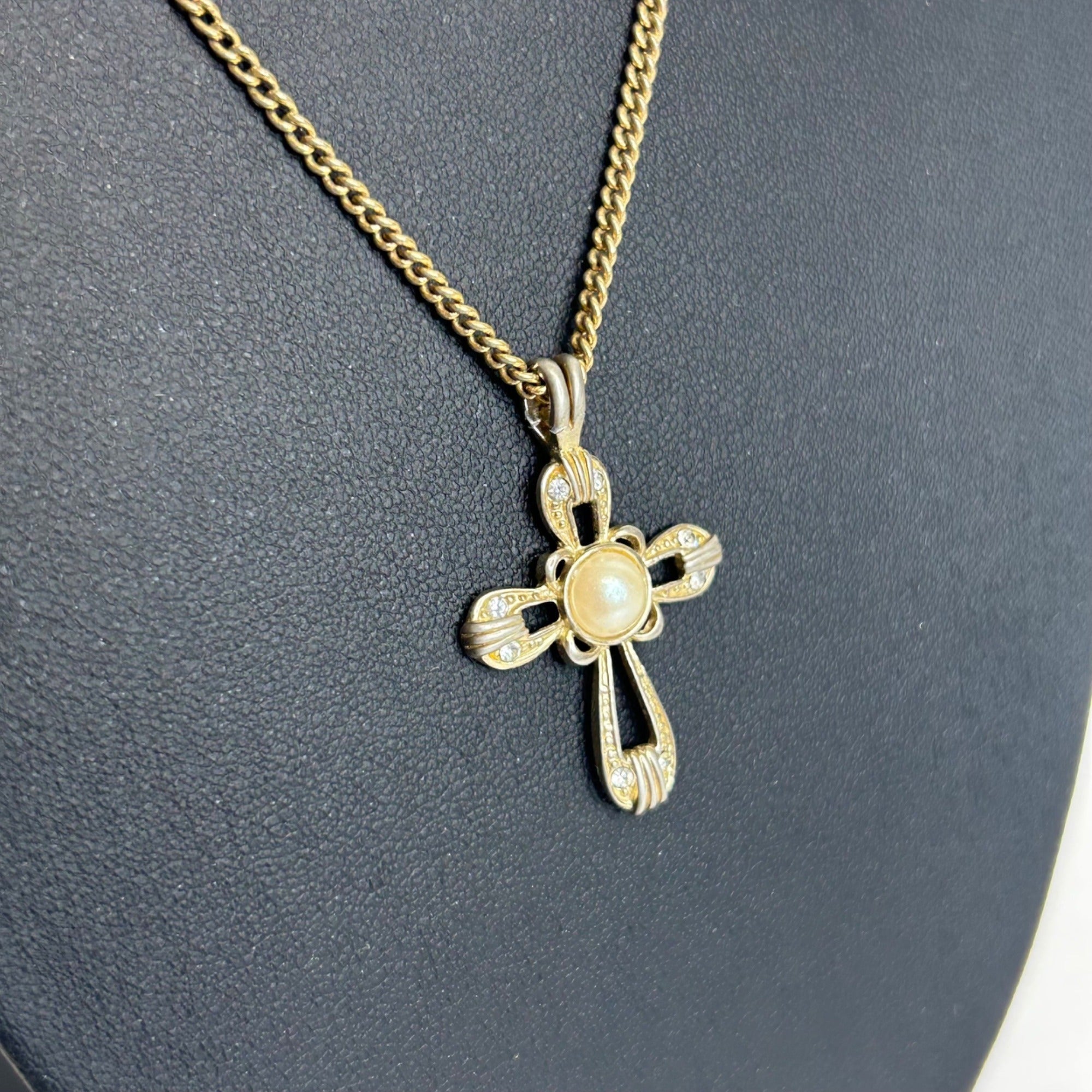DG-59  AVON Gold-Tone Cross Pendant Necklace With Faux Pearl & Clear Accents On 18-Inch Chain