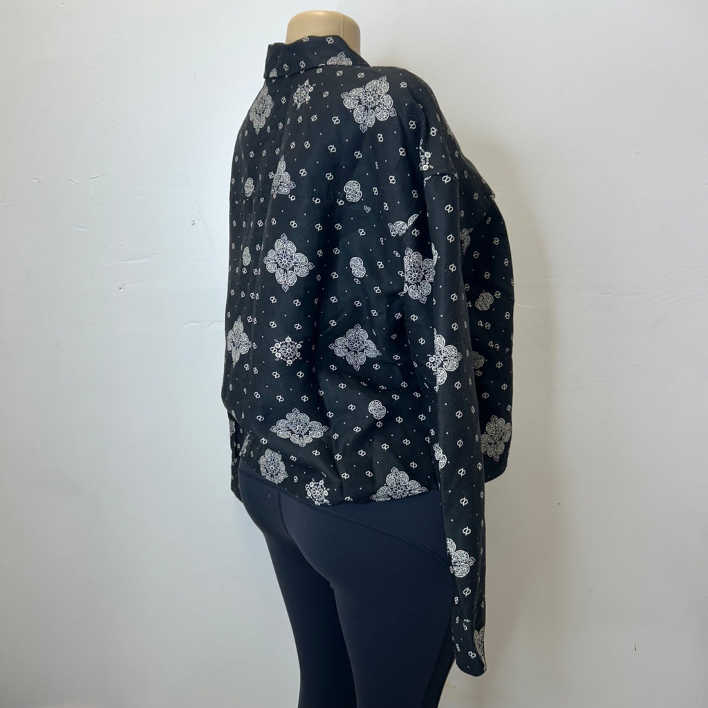 K-72 Woolrich Women's Bandana Print Button-Down Collared Utility Shirt Black Size XL
