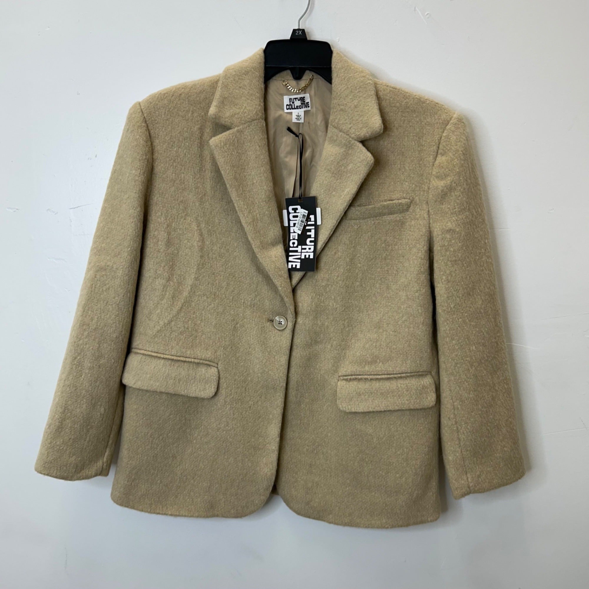 K-113 Future Collective Women's Relaxed Fuzzy Cream Blazer Size Small