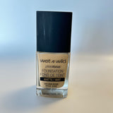 Wet n Wild Golden Beige Photo Focus Matte Liquid Foundation