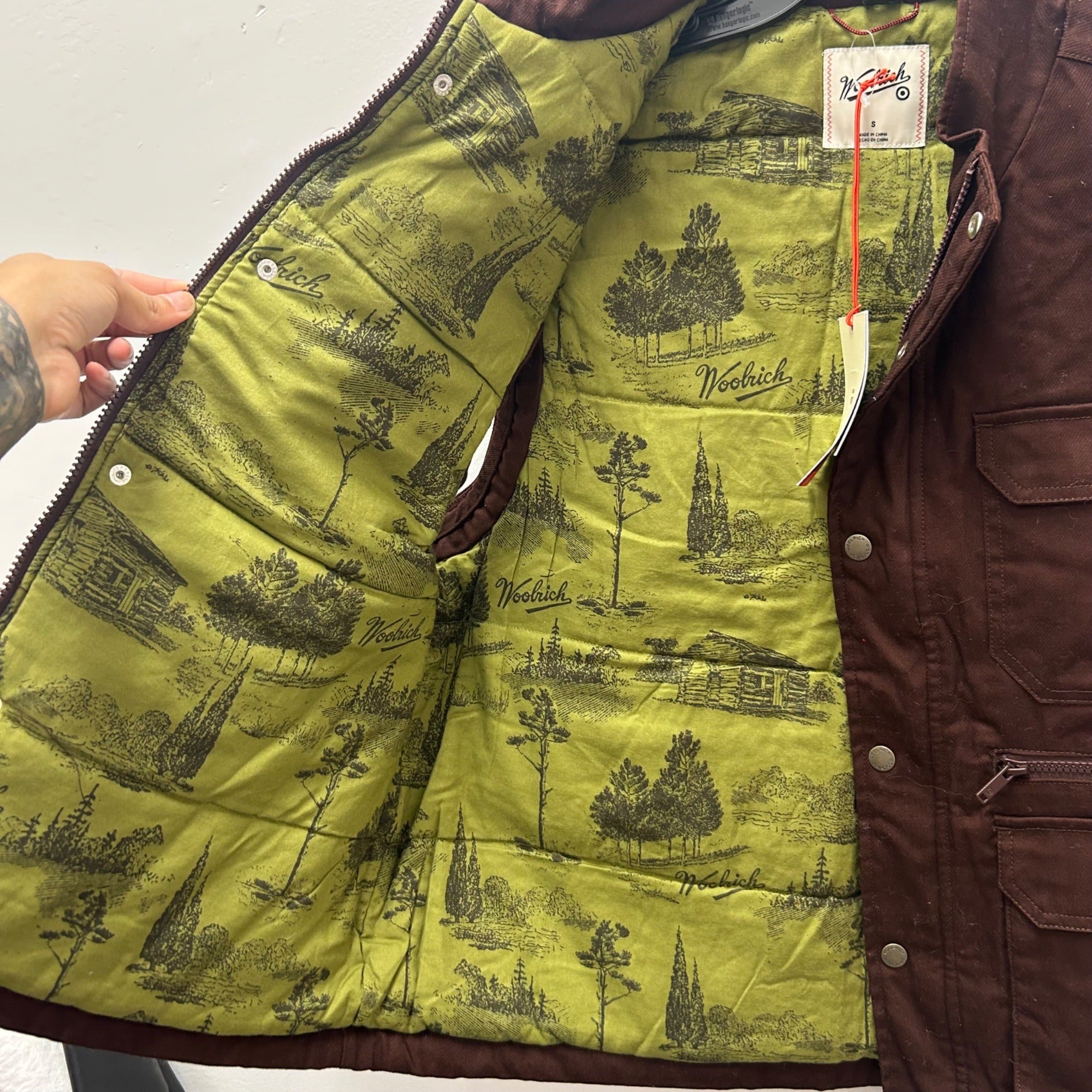 K-186 Woolrich X Target Men's Small Fisherman Vest - Brown