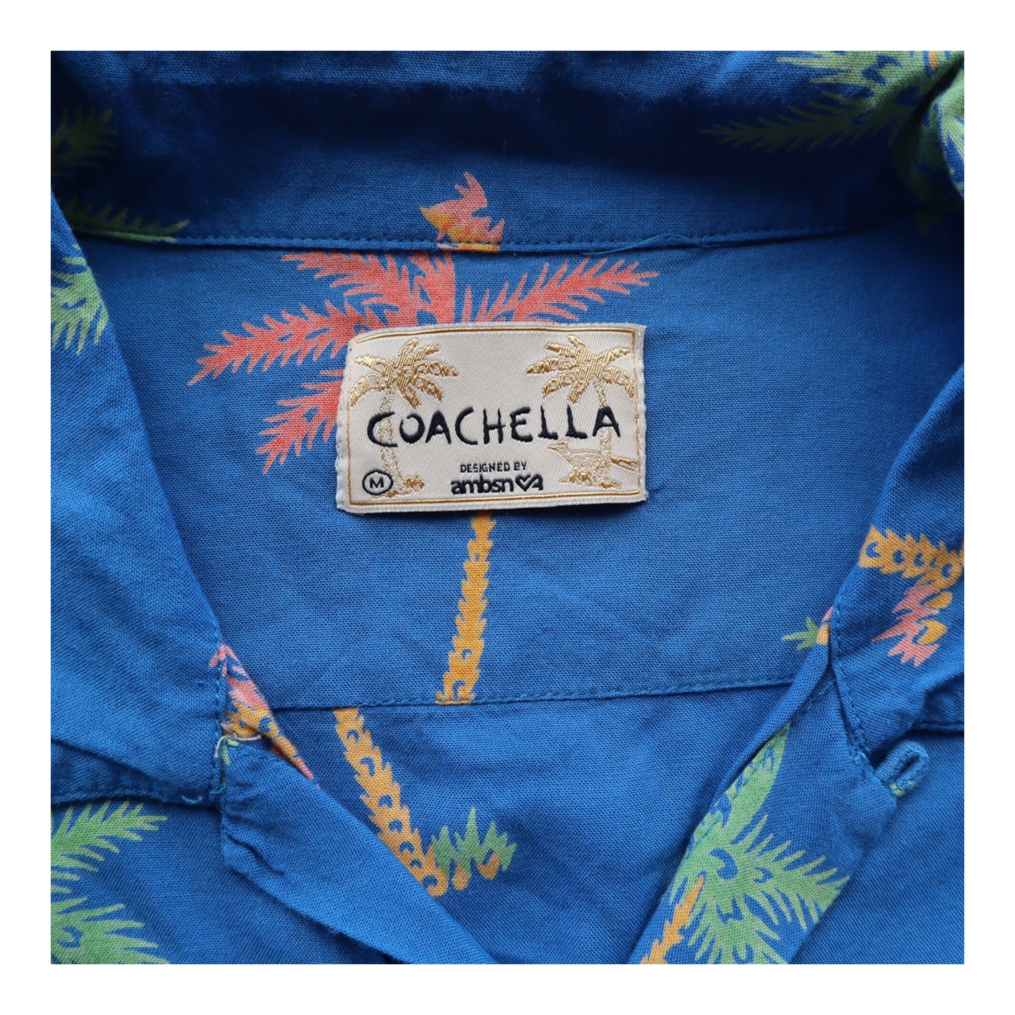Men's Coachella Blue Hawaiian Palm Tree Print Short Sleeve Shirt M 100% Rayon