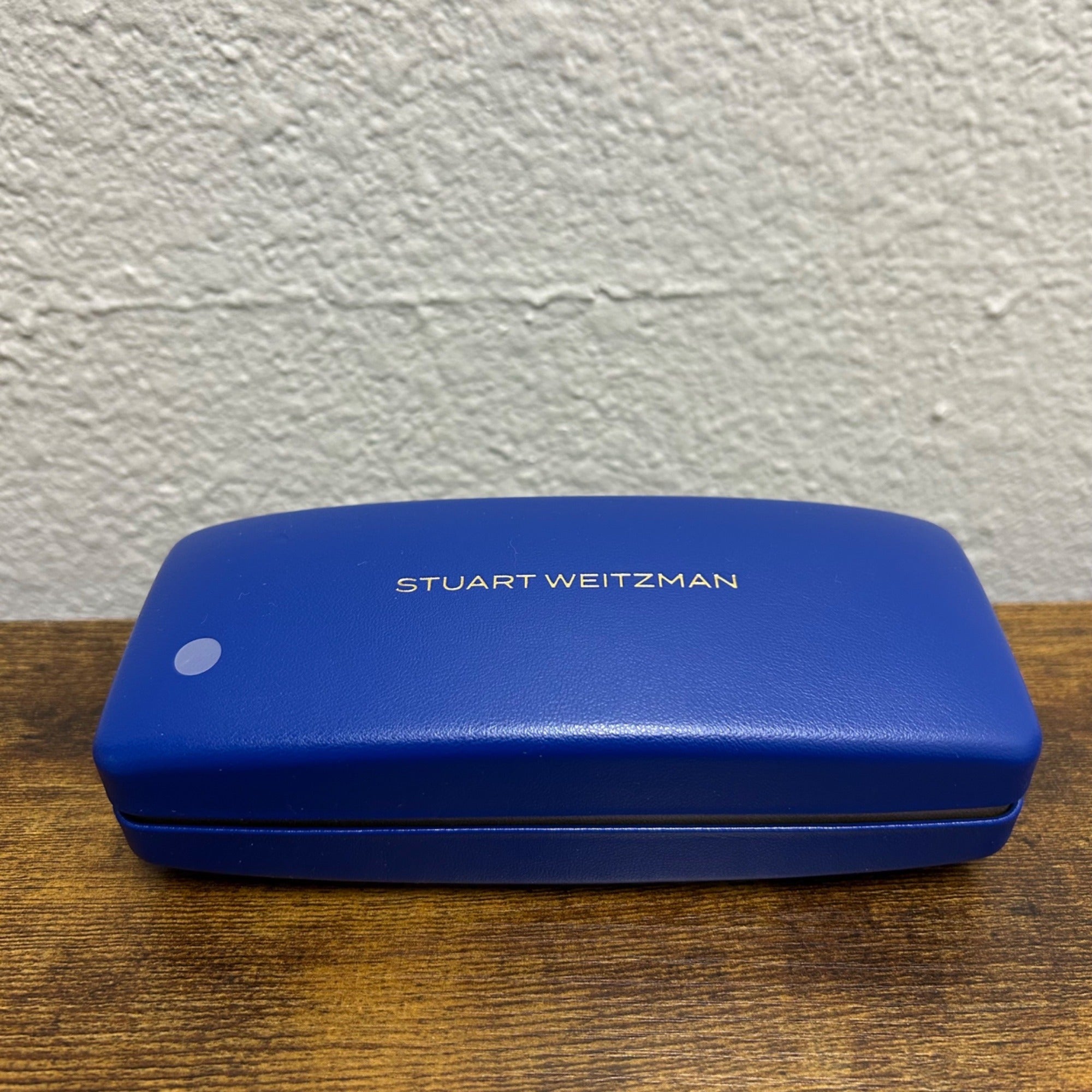 Stuart Weitzman Blue Eyeglass Case With Soft Interior & Cleaning Cloth