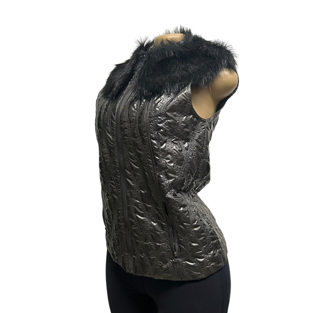 TG-19 G.G. Pink Size Small Black Quilted Puffer Vest With Black Faux Fur Collar