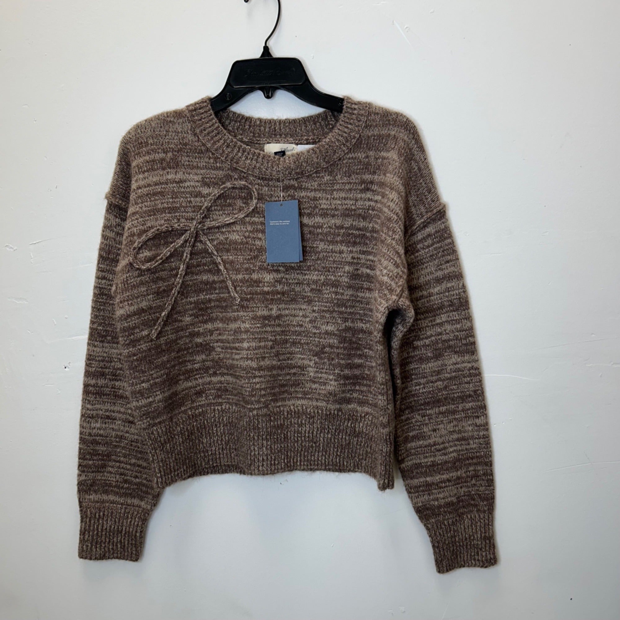K-66 Universal Thread Women's Brown Holiday Crewneck Pullover Sweater Size Medium