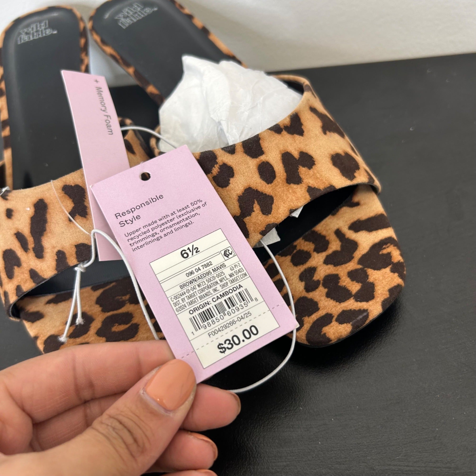 K-6 Wild Fable Size 6.5 Hayley Sandals in a Leopard Print Memory Foam Insoles