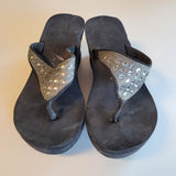 Sketchers Women Size 6 Black Wedge Flip Flop Sandals With Silver Rhinestones