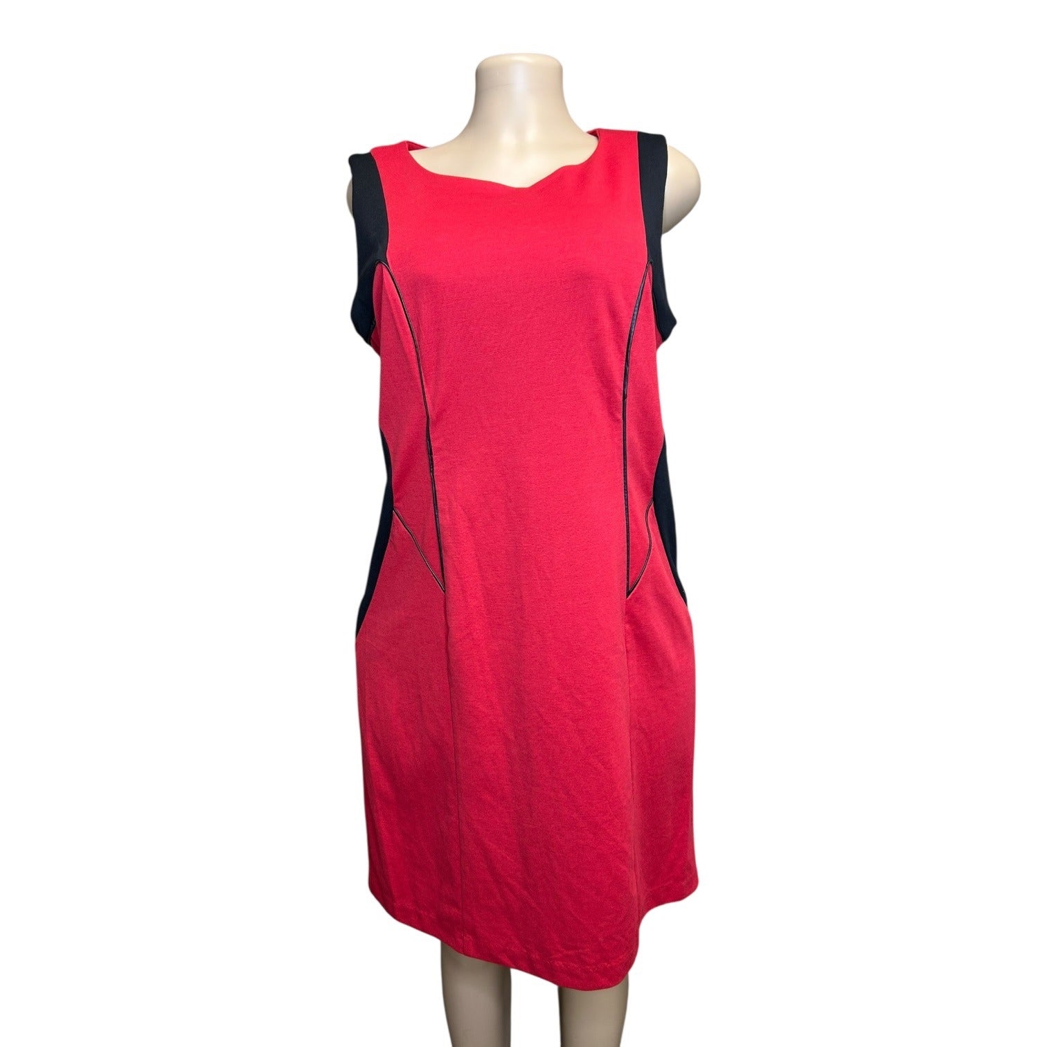 K-124 Emma & Michele Women's Red & Black Sleeveless Sheath Dress Size 14