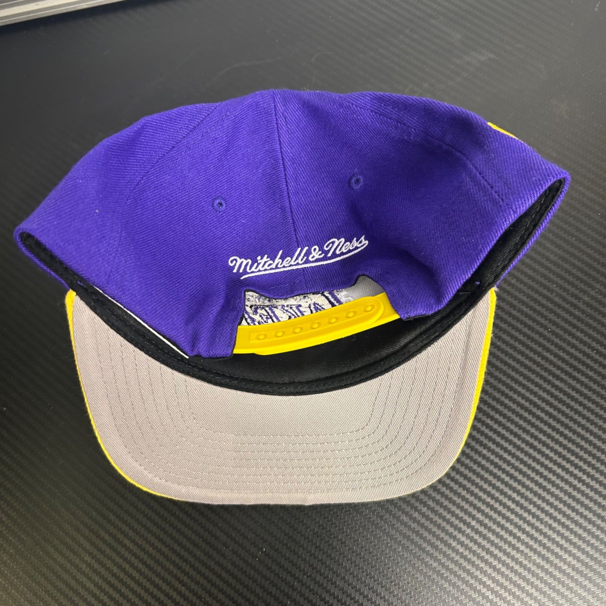 Mitchell & Ness Los Angeles Lakers Purple & Yellow Snapback Hat