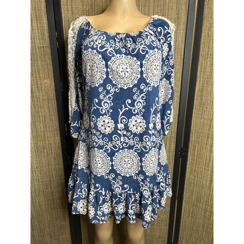 DG-138 2B Together Size Small Blue & White Boho Floral Print Dress w/ Lace