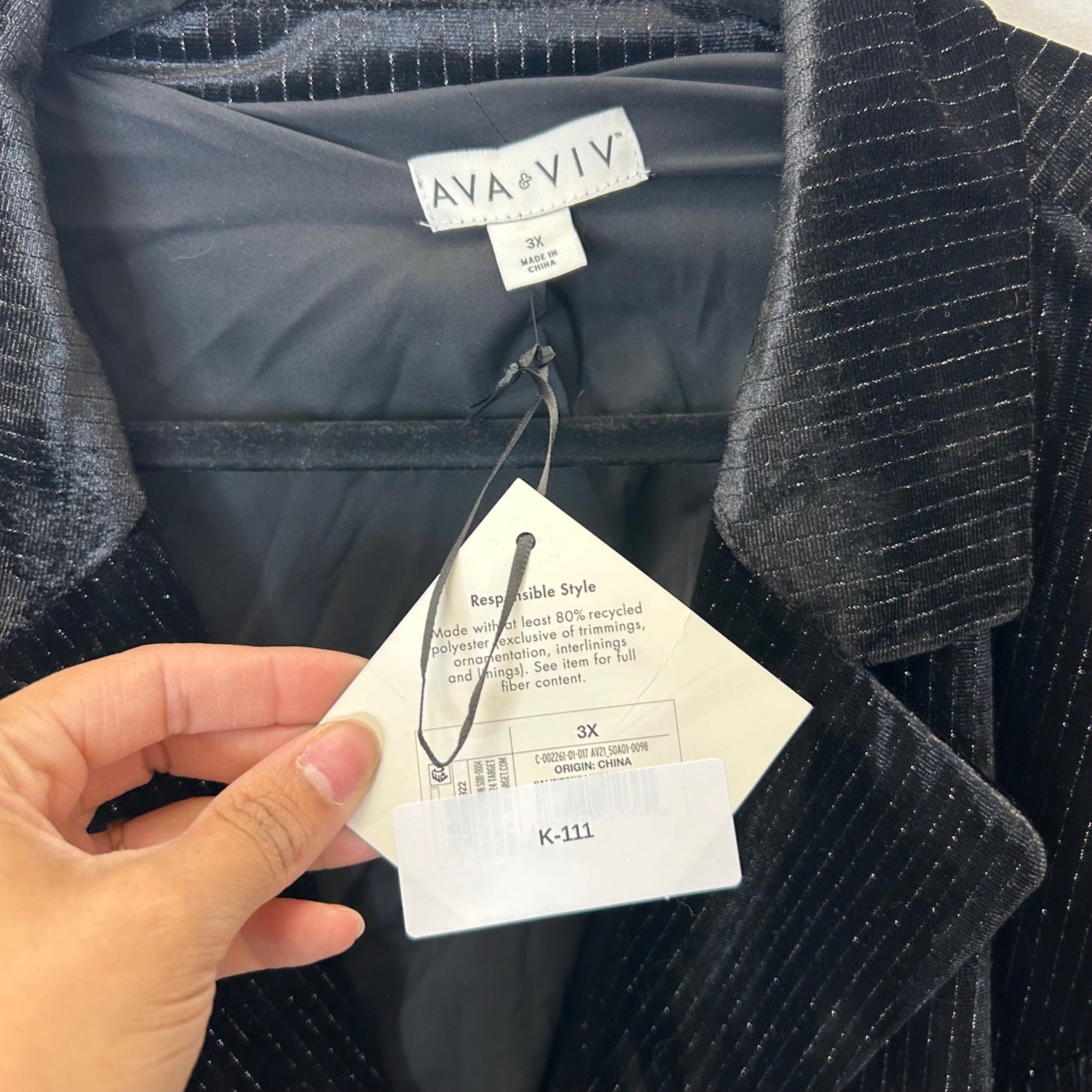 K-111 Ava & Viv Black Women's Shimmer Velvet Pinstripe Blazer Jacket Size 3X