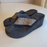 Stylish Black Wedge Flip Flop Sandals With Multicolor Rhinestones Women Size 7