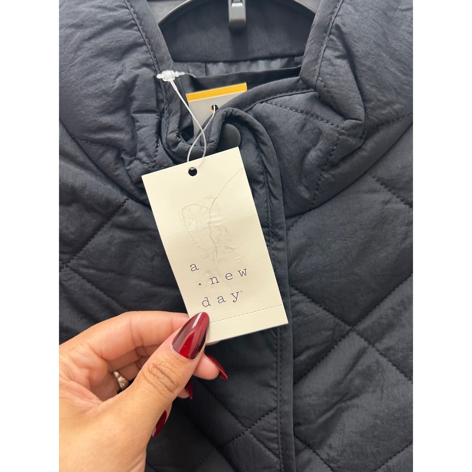 K-228 A New Day Quilted Water-Resistant Snap Front Vest Black Women's Size XL