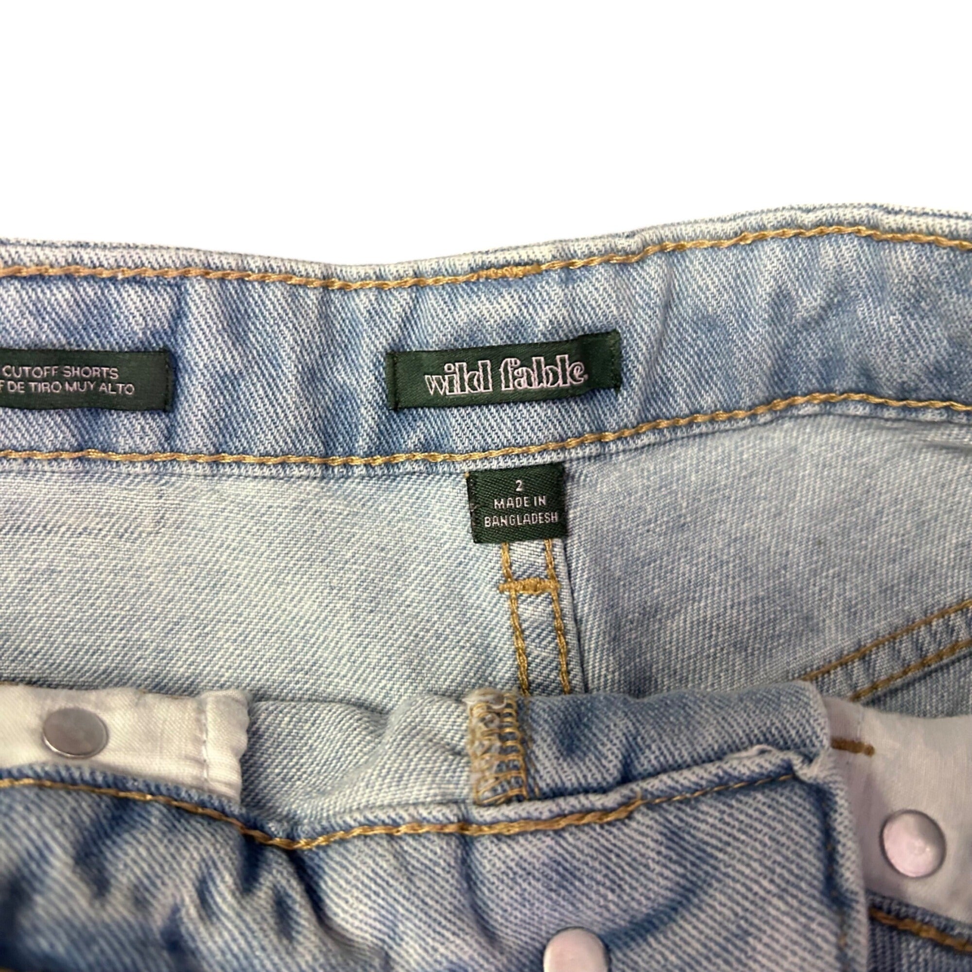 K-307 Wild Fable Women's Light Wash High Rise Distressed Denim Cutoff Shorts Size 2