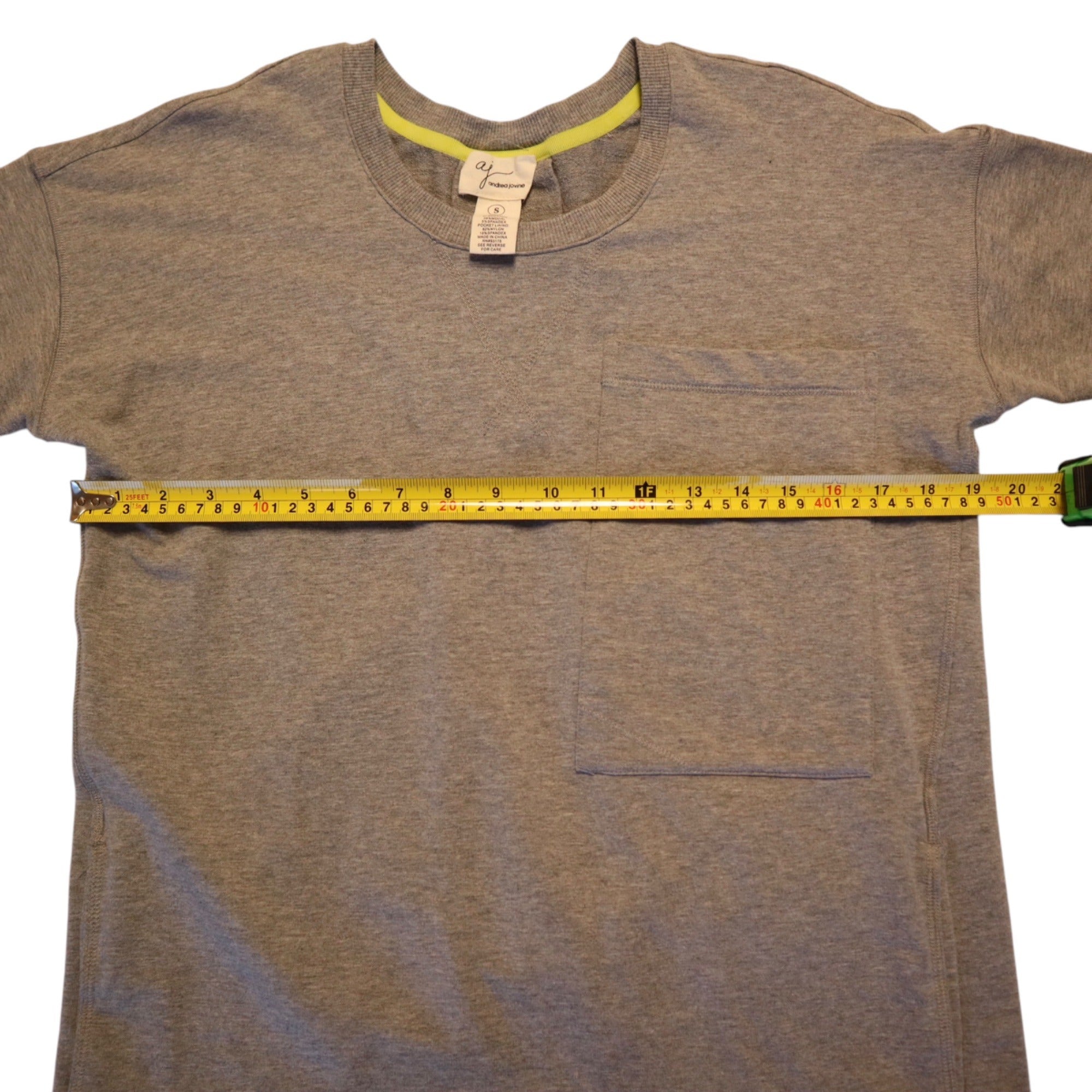 Andrea Jovine Womens Gray Short Sleeve Top W/ Pocket Size Small